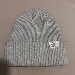 H&M Light Gray Knit Beanie